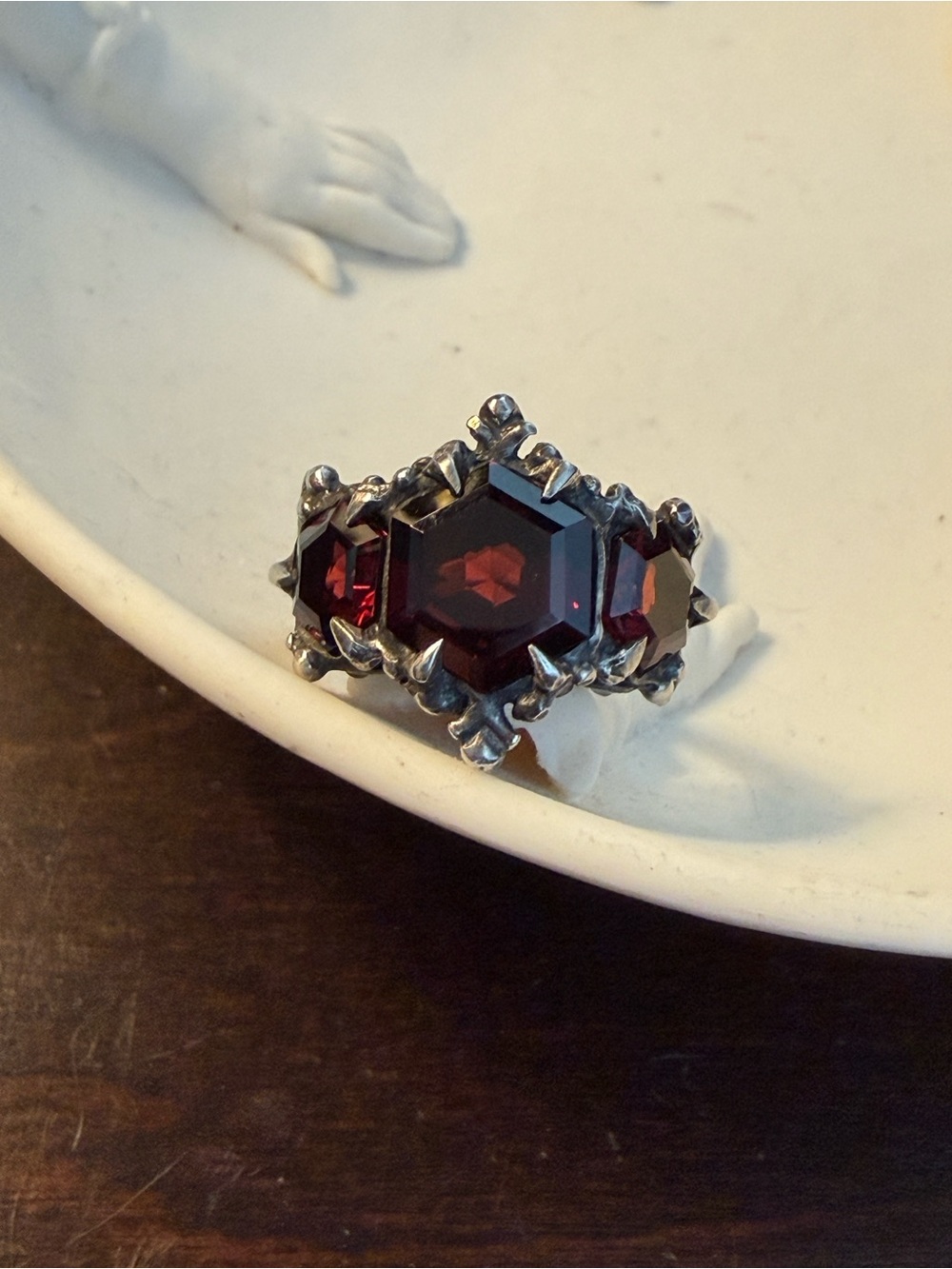 Bloodmilk Garnet Oracles Ring Size 8